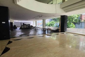 Gedung Kantor 7 Lantai di Buncit Raya, Jaksel, Unit Bagus