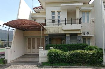 Disewakan Rumah Sakura Regency Ketintang Surabaya