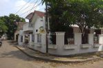 thumbnail-dijual-rumah-2-lantai-dihoek-diperumpondok-pw-kayon-indah-bekasi-selatan-2