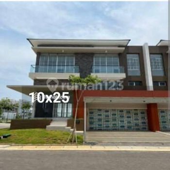 DISEWAKAN CEPAT RUMAH PIK 2 UK. 10X25 (3 LT) PANTAI INDAH KAPUK