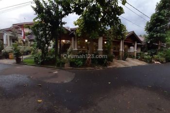Rumah Bagus SHM di Jalan Taman Besakih, Bogor