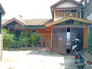 Rumah Strategis di Area Cicaheum Dekat Terminal