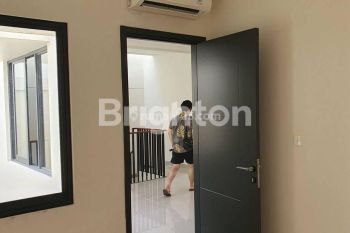 Brand new house Carzon