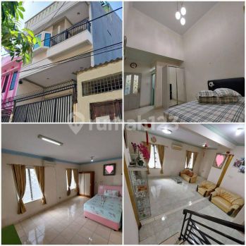 Rumah Mewah Siap Huni
Pademangan Timur, Jakut 3 Lantai SHM Bagus