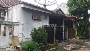 Rumah Bagus Sertifikat Hak Milik di Villa Inti Persada, Tangerang Selatan