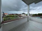 thumbnail-yearly-rent-3-bedrooms-unfurnished-villa-in-padonan-canggu-5