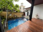 thumbnail-yearly-rent-3-bedrooms-unfurnished-villa-in-padonan-canggu-10