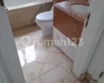 thumbnail-disewakan-apartemen-darmawangsa-residence-2br1-semi-furnished-13