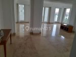 thumbnail-disewakan-apartemen-darmawangsa-residence-2br1-semi-furnished-7