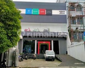 Showroom elit harga miring jarang ada lapangan bola kebon jeruk lt 1.928mtr