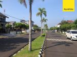 thumbnail-rumah-mewah-3-muka-full-furnish-kemang-pratama-bekasi-12