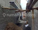 thumbnail-dijual-rumah-murah-sekali-lokasi-dekat-condet-raya-4