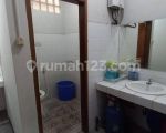 thumbnail-rumah-2-lantai-di-ciumbuleuit-7