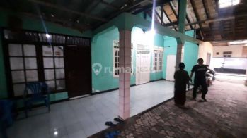 Rumah lama jagakarsa kebagusan ls.170mtr Shm akses mbl 8jt/m nego