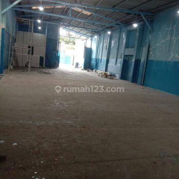 Disewakan Gudang Bagus Terawat Siap Pakai di Cibaligo
