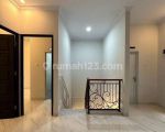 thumbnail-rumah-baru-cantik-keren-brand-new-2-lantai-siap-huni-harga-miring-5