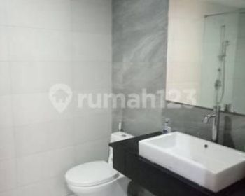 Apartemen Sherwood, luas 158m, Fully Furnished, pool view, bagus, negosiasi