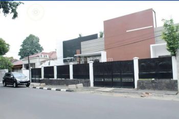 Bangunan utk rumah atau kantor di daerah cipete LT 526m²