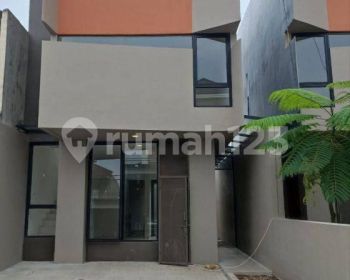 Rumah LT 120 Akses 3 menit ke Pintu Tol  Gaplek Pondok Cabe Tangerang Selatan