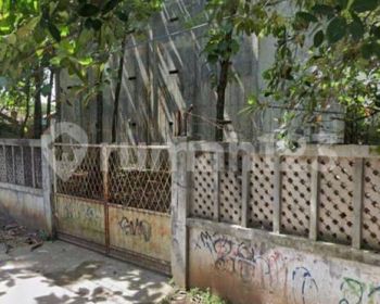 Tanah 2200 Bonus Rumah Sarang Walet di Jalan Masjid Al Latif Cisauk Tangerang