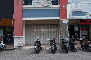 1638. Ruko Palem Square, Raya Taman Asri Pondok Tjandra