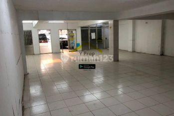 Disewa Ruang Usaha Jakarta Selatan, Lt 500m2, Lb + 320m2, Cocok Untuk Klinik, Jl