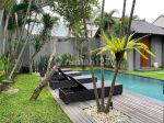 thumbnail-walking-distance-to-the-beach-villa-leasehold-22-years-in-drupadi-seminyak-6