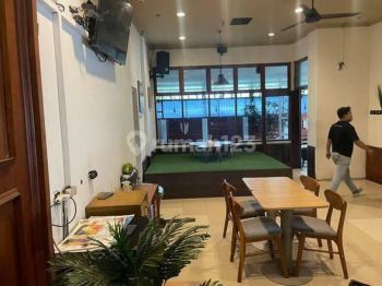 Ruang Usaha Lokasi Bagus Strategis di Mainroad Riau Bandung Wetan
