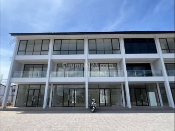 Disewakan Ruko Baru Di Rolling Hills Tanjung Bunga