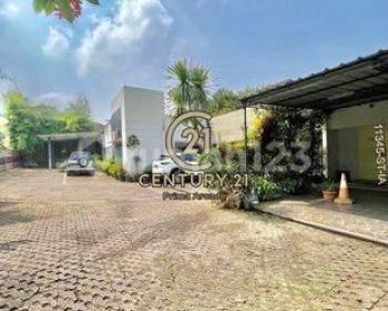 Rumah Lama Siap Huni Di Cipete Raya  Jakarta Selatan