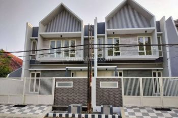 Dijual Rumah Manyar Tirtomoyo Surabaya Hadap Utara