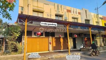 Ruko Gandeng di Sentra Boulevard Hijau Siap Pakai 72820 Er