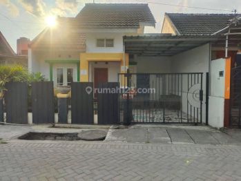 Row Jl. 6 Meter, Rumah Siap Huni Di Condongcatur, Bisa Kpr