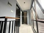 thumbnail-rumah-2-lantai-di-graha-raya-bintaro-sudah-renovasi-tanggerang-selatan-13