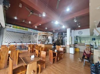 25j/bln Mitra Junction Ada lift 2 unit Ruko Cantik 5 Lantai  full renovasi