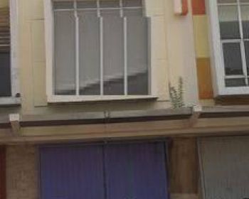 Ruko Strategis di Metland Transyogie, Siap Pakai