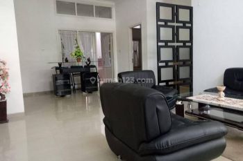 Disewakan Rumah Central Park Gunung Anyar Regency Surabaya