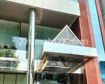 Gedung Kantor 4 Lantai Siap Pakai, di Menteng Jakarta Pusat
