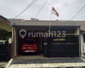 Rumah Bagus Kokoh siap huni di Puri Gading Jatiwarna Bekasi