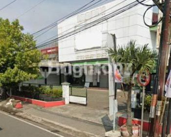 GEDUNG SIAP PAKAI BEKAS SHOWROOM