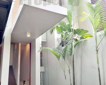 Disewakan Rumah Di Area Senopati Jakarta Selatan STD329