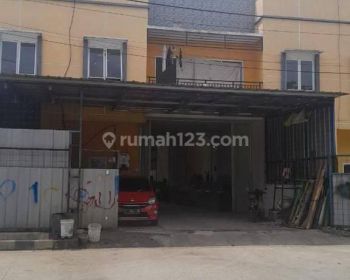 Gudang Surya Grand Cisoka 440 M2 Hoek Full Bangunan Strategis