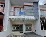 thumbnail-rumahminimalis-modern-dkt-sport-jabar-arcamanik-siap-huni-townhouse-pkd-0