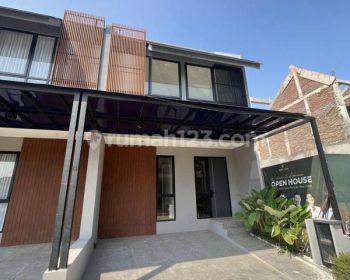 Rumah Baru 2 Lantai di Cluster Baru Dekat Mall Paragon, Semarang