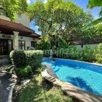 thumbnail-disewa-kan-villa-beach-side-sanur-2