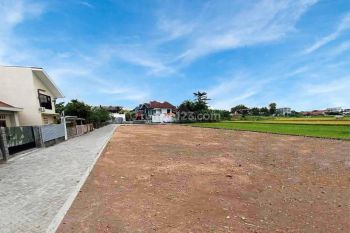 Tanah Jogja View Sawah Selatan Royal Ambarrukmo, SHM Siap Ajb