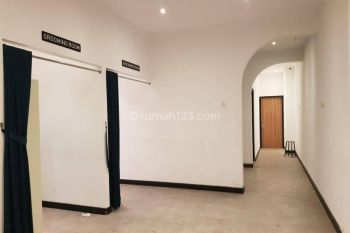 RUKO DI SETIABUDI 2 ARAH SANGAT COCOK UNTUK USAHA/KANTOR DLL