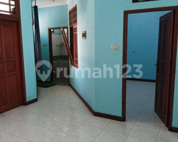 Jln Gayungsari Surabaya selatan