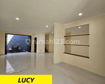 Rumah Ruangan Lebar di Sektor 9 Bintaro 10012 Lr 08111119245