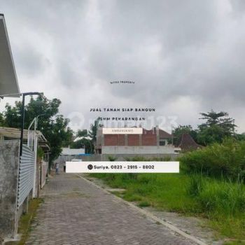 Tanah Jogja Sleman SHM Pekarangan Dekat Royal Ambarukmo Aman